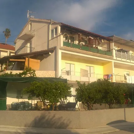 Sea View Apartment Sunrise Poljica & Blue Lagoon Rent A Boat Exterior photo