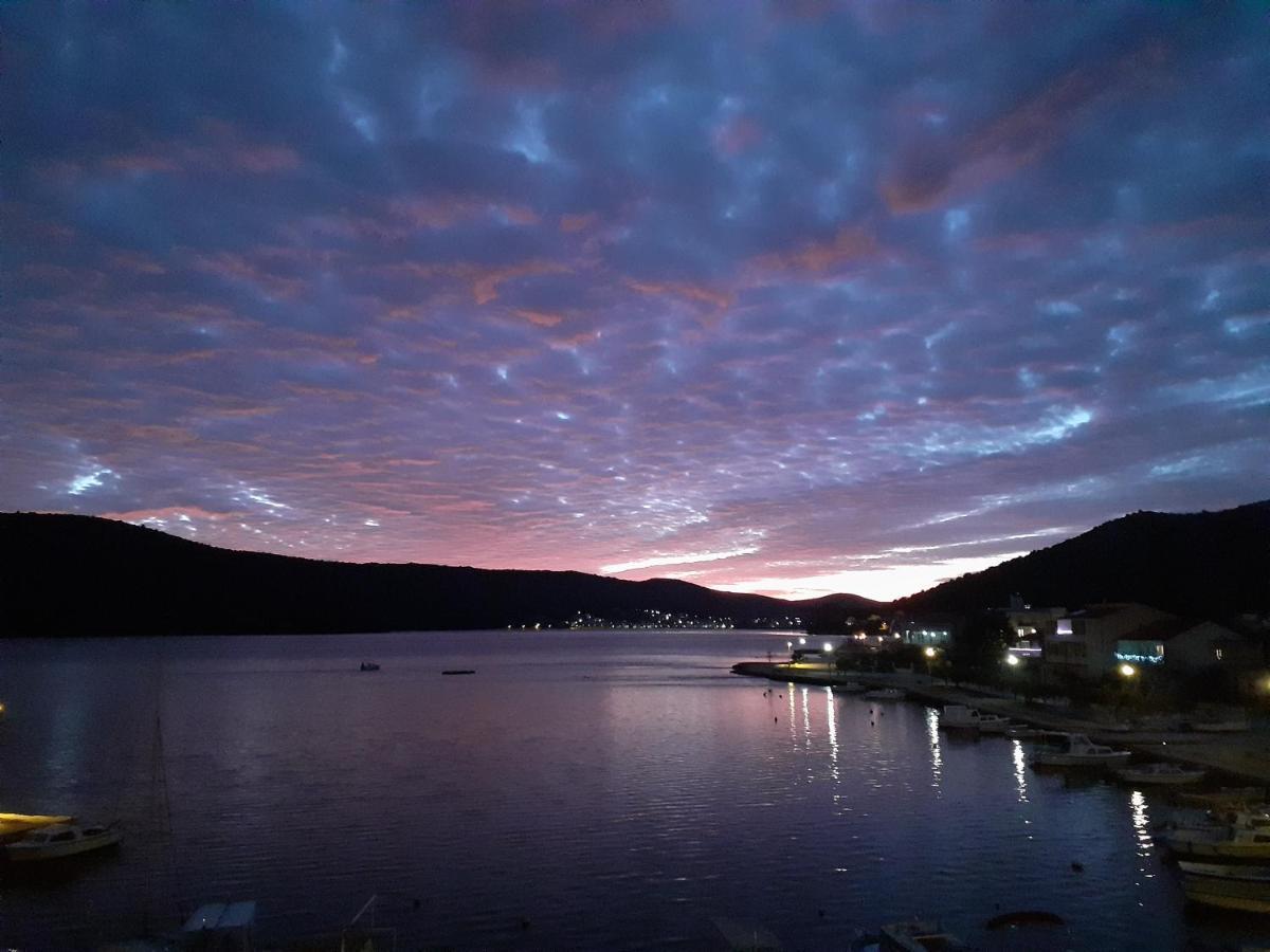 Sea View Sunrise Poljica & Blue Lagoon Rent A Boat * Poljica (Trogir)
