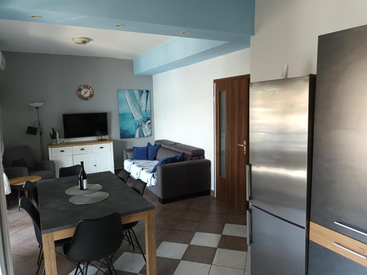 Sea View Sunrise Poljica & Blue Lagoon Rent A Boat Apartment Poljica (Trogir)