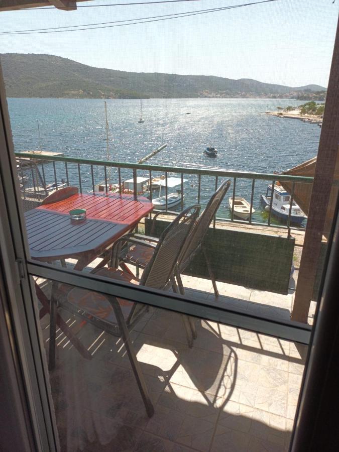Apartment Sea View Sunrise Poljica & Blue Lagoon Rent A Boat