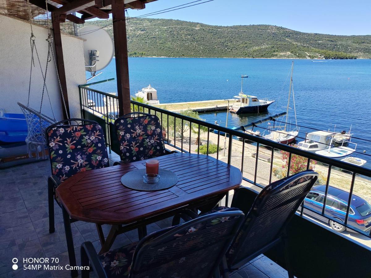 Sea View Sunrise Poljica & Blue Lagoon Rent A Boat * Poljica (Trogir)