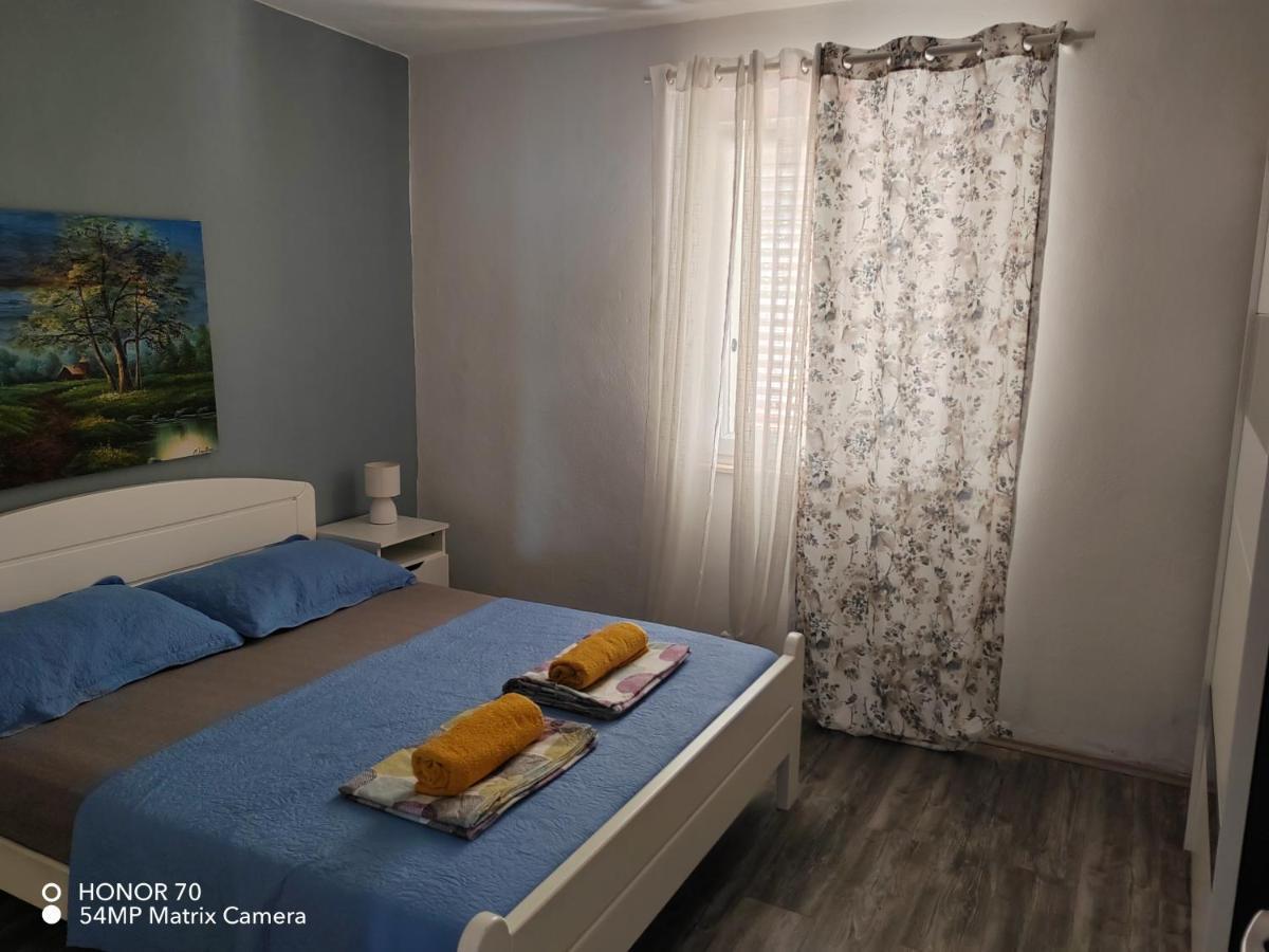 Sea View Sunrise Poljica & Blue Lagoon Rent A Boat Apartment
